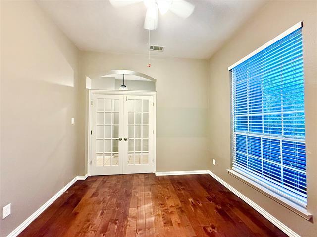 Building Photo - 2916 Red Wolf Dr