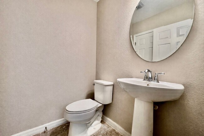 Building Photo - 3749 Brighton Park Cir