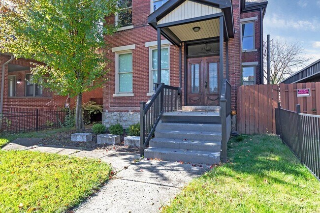 Building Photo - 1187 S High St