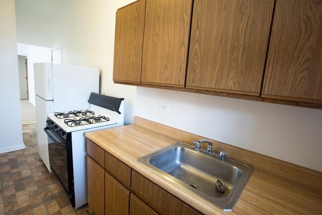 Floorplan - 5300-5308 S. Hyde Park Boulevard