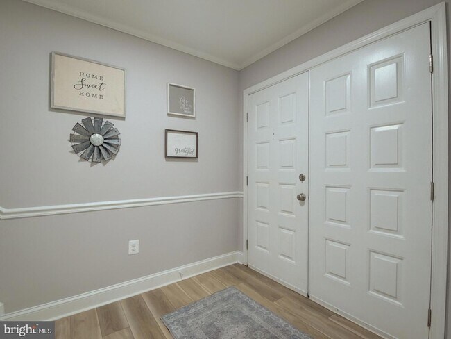 Building Photo - 20465 Waters Point Ln