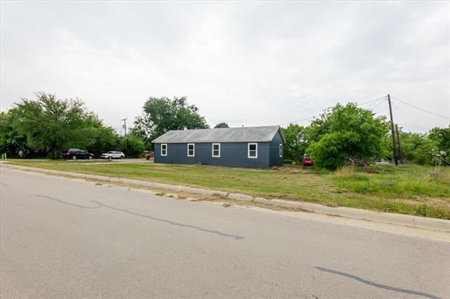 Building Photo - 1202 SW 11th Ave