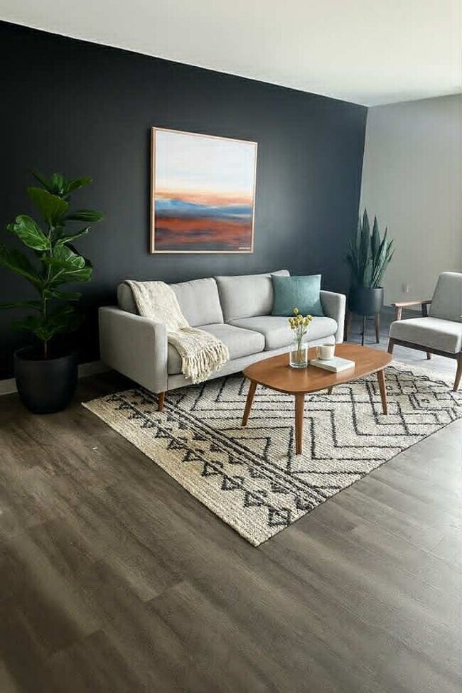 Interior Photo - Lantern Square Condominiums