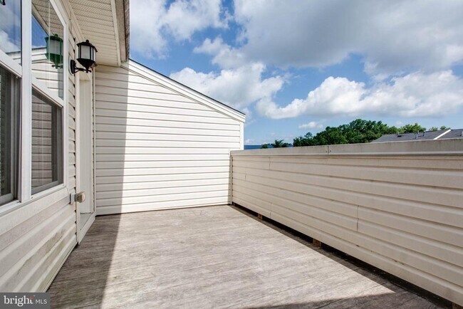 Building Photo - 7110 Druce Way