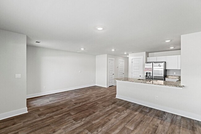 Building Photo - Brand New Townhome- Bike to the beach!!! **MOVE-IN SPECIAL**