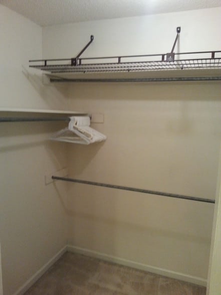 Master Closet - 132 Edgewater Ln
