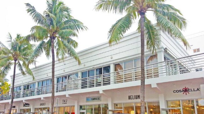 Building Photo - 825 Jimmy Buffett Mem Hwy