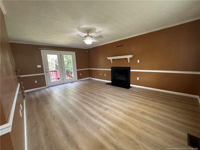 Building Photo - 5553 Hartfield Ct