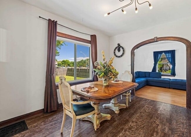 Building Photo - 1124 Washington Ave