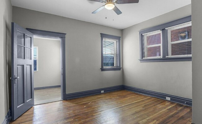 Building Photo - 4040 Shreve Ave