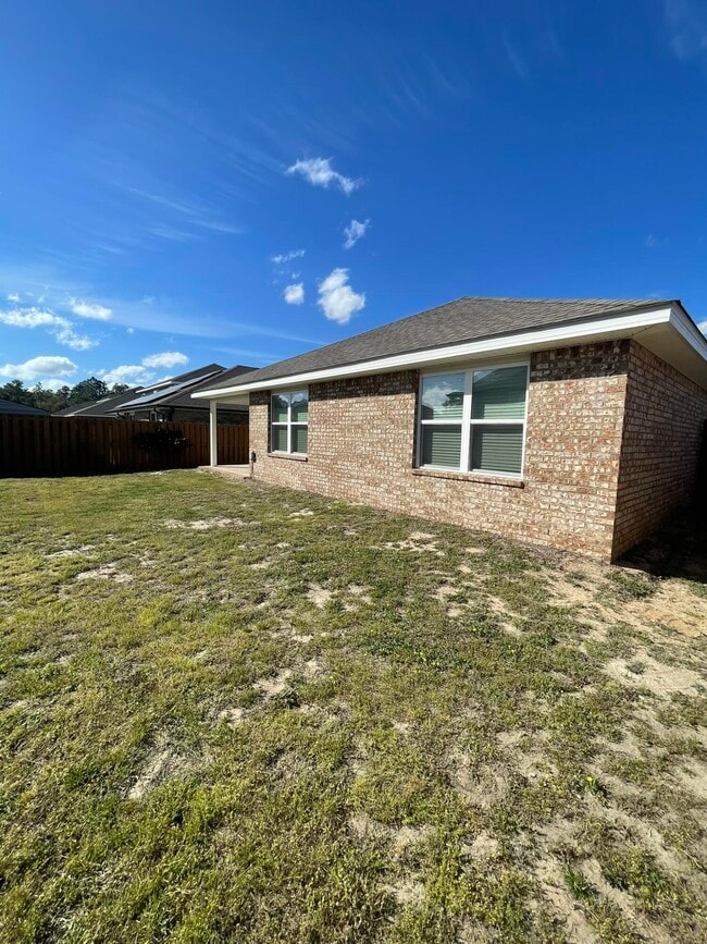 Building Photo - 919 Merganser Way