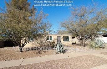 Building Photo - 4559 E Malvern St