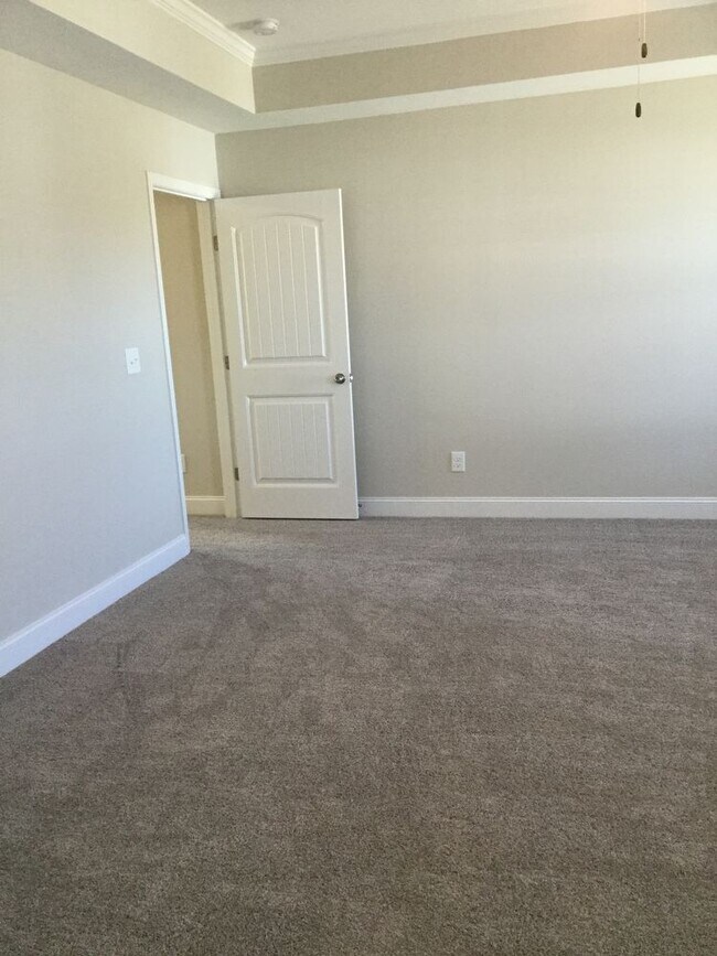 THE SANCTUARY AT HANOVER RESERVE 1536 Eastbourne Dr Wilmington NC