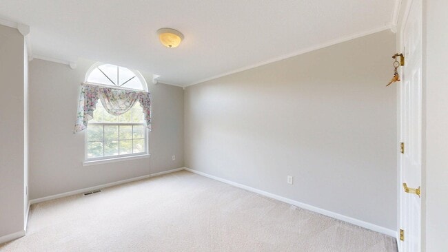 Building Photo - 4890 N Ridgeside Cir