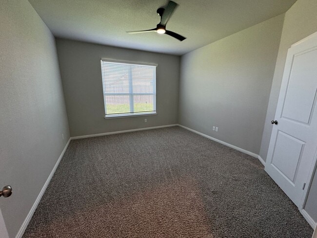 Building Photo - 938 James Parker Cir