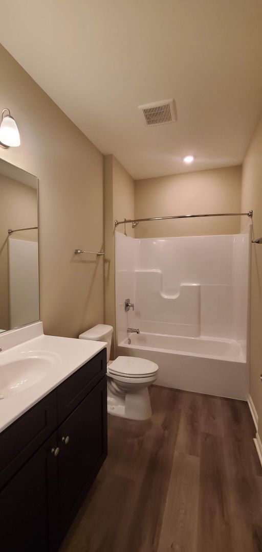 Building Photo - 511 Timber Pointe Dr