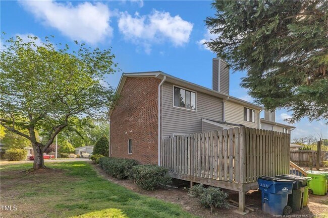 Building Photo - 5900 Shady Grove Cir