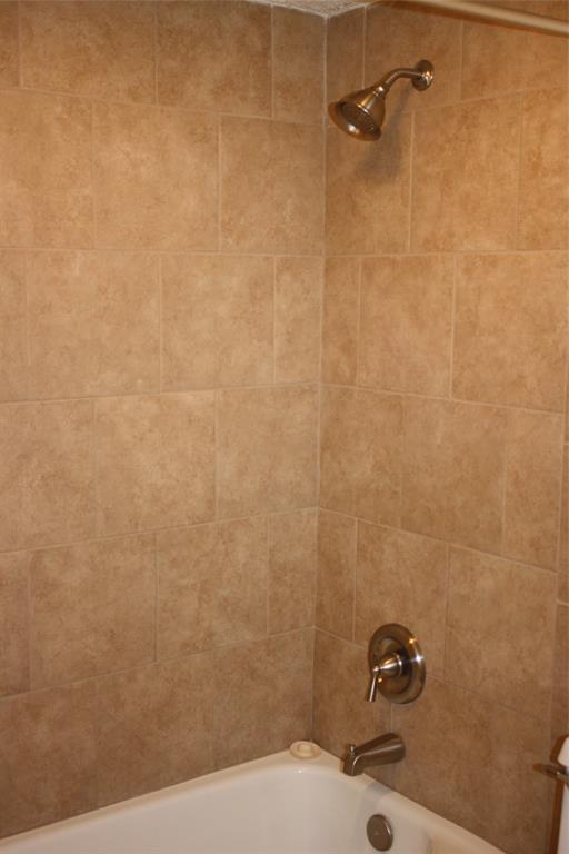 Building Photo - 12100 Melville Dr