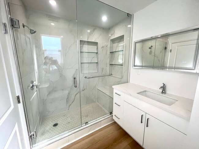 Building Photo - 7721 Chimineas Ave