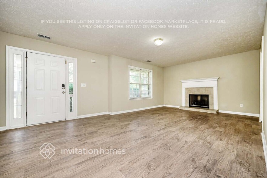 Building Photo - 4302 Glen Heights Way