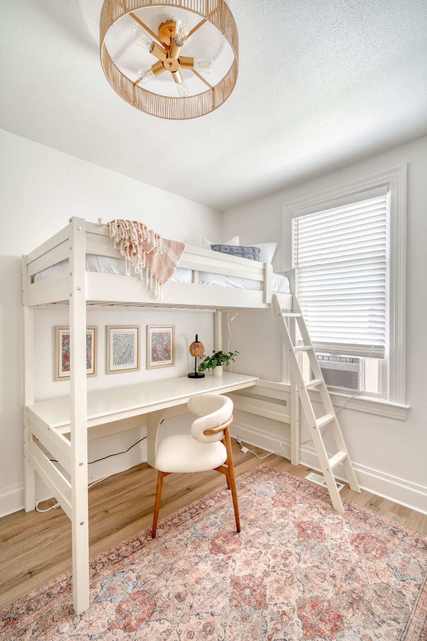 Building Photo - 4128 N Montana Ave