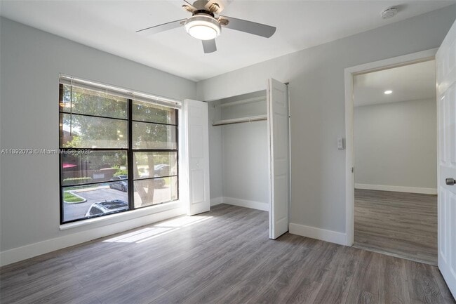 Building Photo - 6211 SW 116th Pl