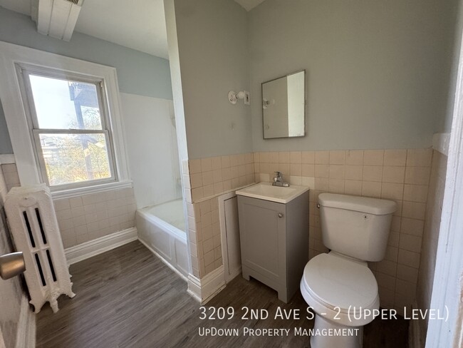 Building Photo - 3209 2nd Ave S