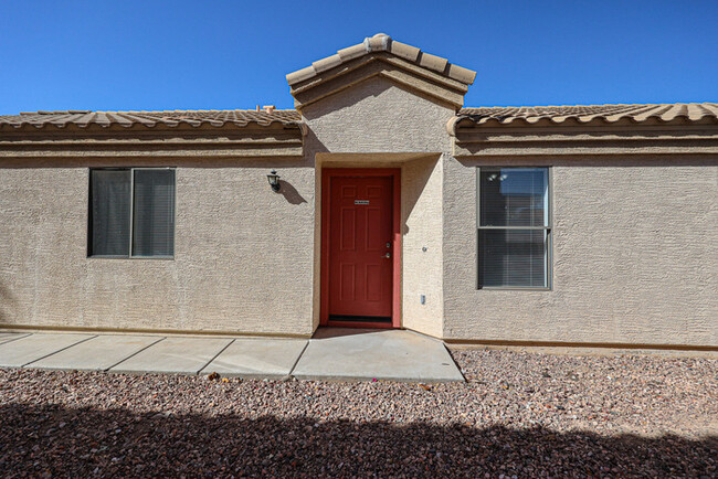 Building Photo - 4Bed/2Bath House at Watson Rd/Yuma Rd! $39...