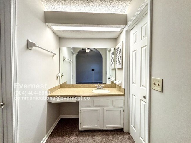 Building Photo - 1785 Chandelier Cir E