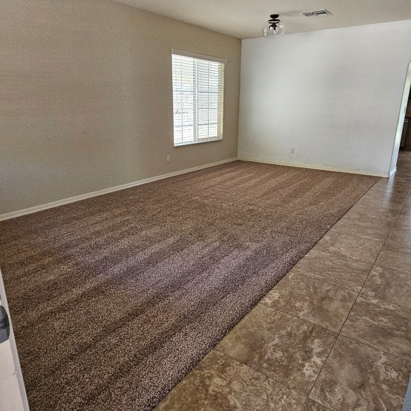 Building Photo - 2751 W Sunland Ave