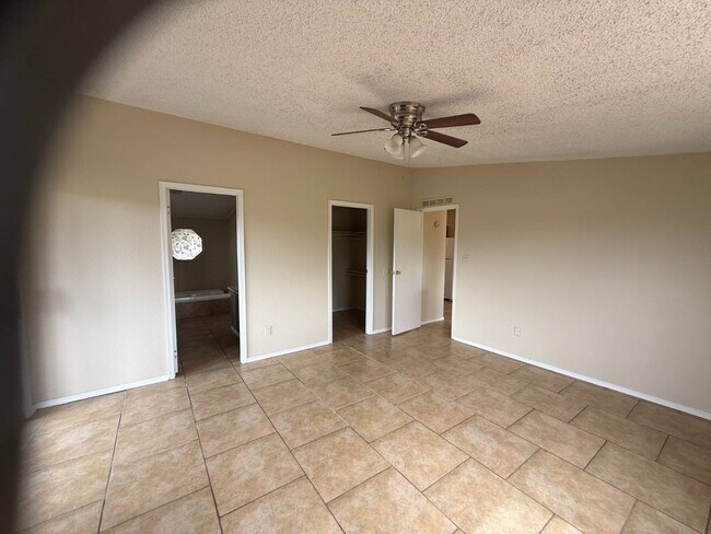 Building Photo - 6575 N Pelto Path