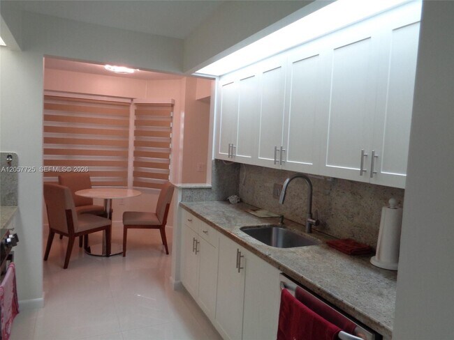 Building Photo - 701 SW 141st Ave