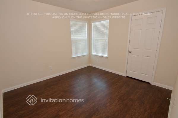 Building Photo - 2528 Open Range Dr