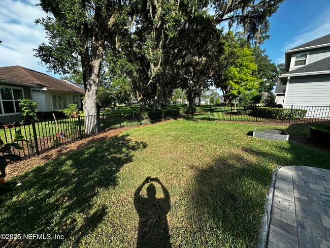Building Photo - 8613 Homeplace Dr