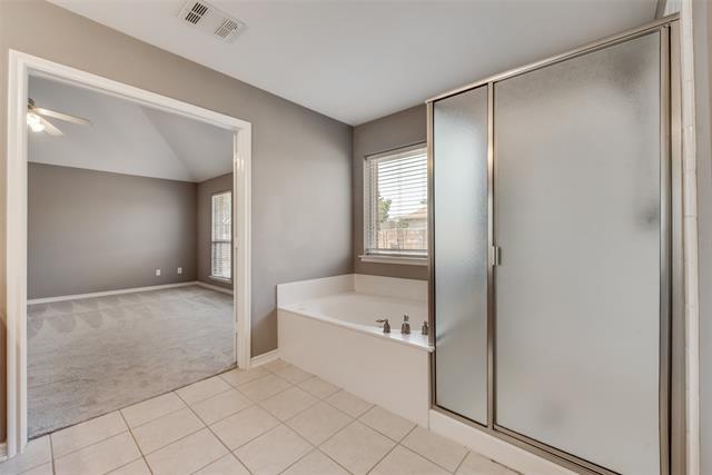 Building Photo - 3759 Voltaire Dr