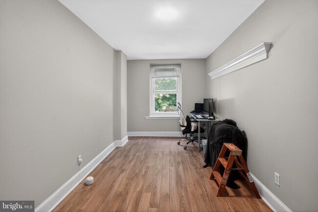 Building Photo - 4739 Smick St