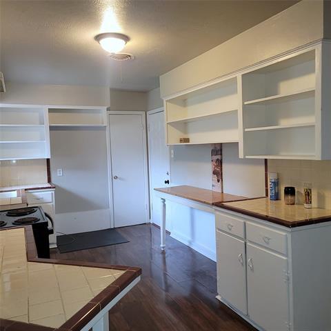 Building Photo - 206 Monticello Dr