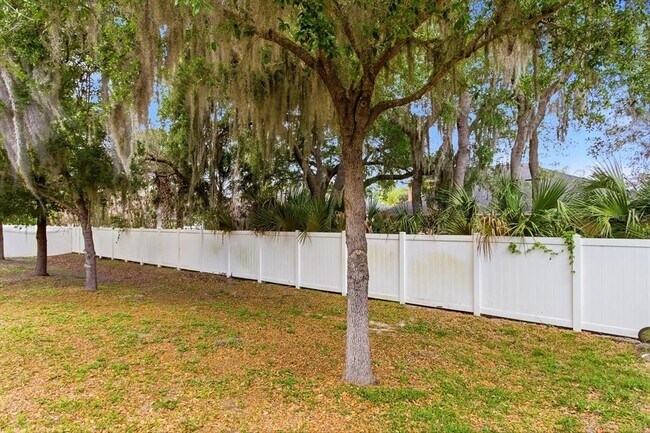 Building Photo - 2669 Peony Dr