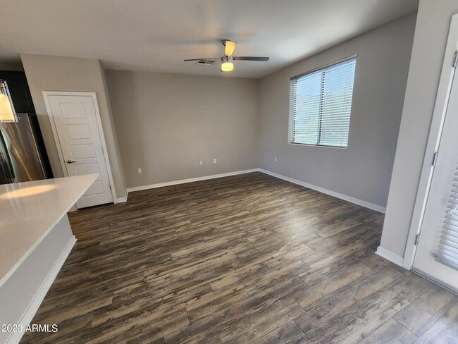 Building Photo - 200 E Thomas Rd