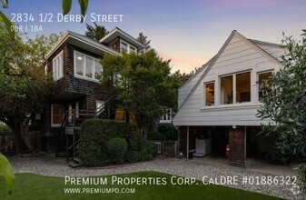 Building Photo - 2834 1/2 Derby Street-