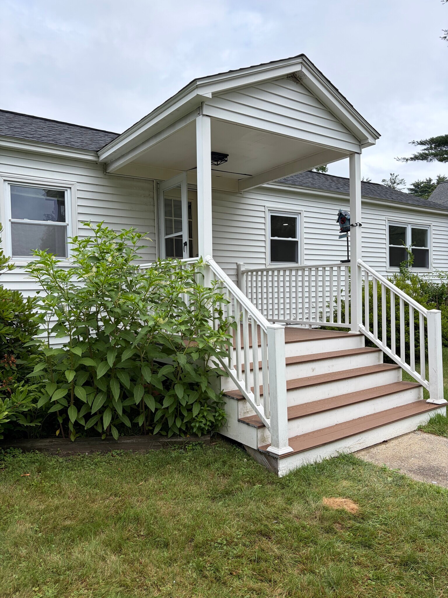Building Photo - 177 Rockingham Rd