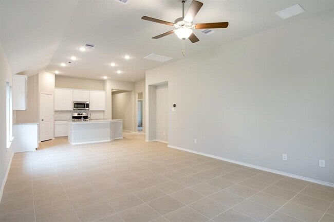 Building Photo - 10518 Cecilia Star Ln