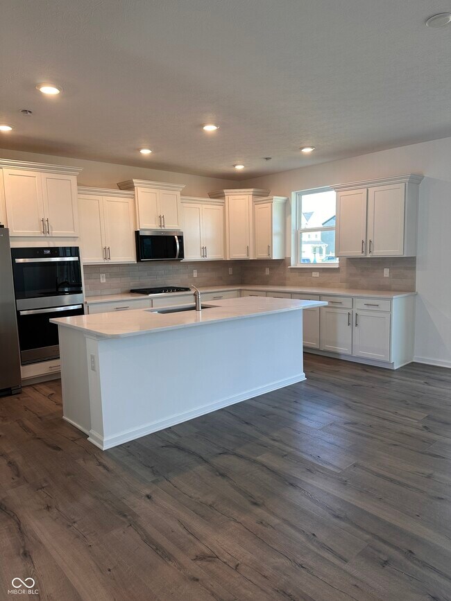 Building Photo - 540 Galveston Ln