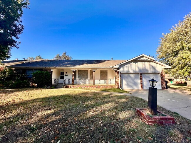 Building Photo - 3 Bed Home OKC - Move in Deposit-Free! (If Qualified)