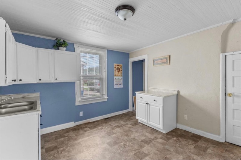 Building Photo - 6105 Washington Ave