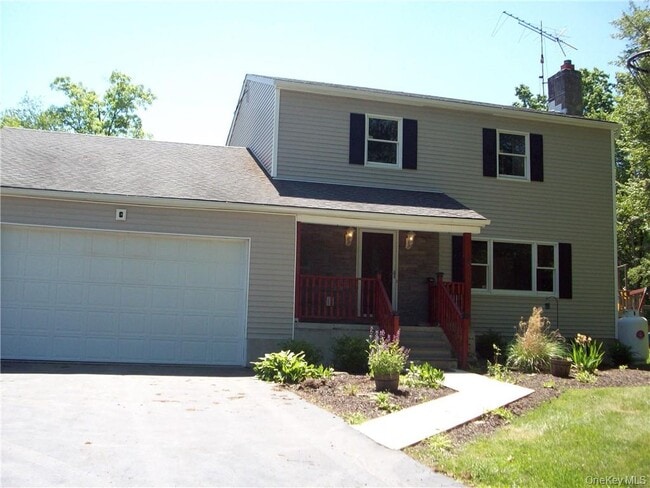 Primary Photo - 6 Regent Dr