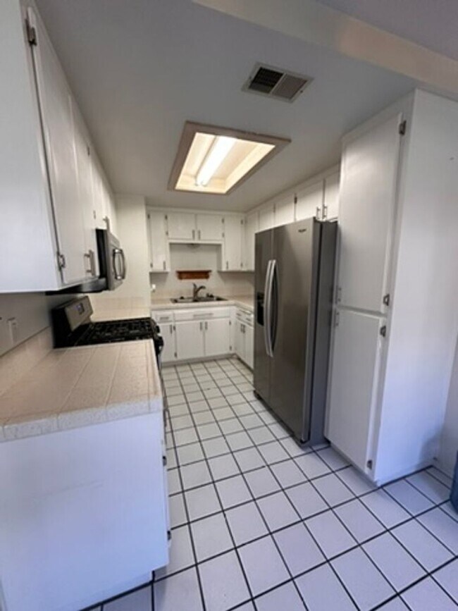 Building Photo - 2BD | 2BA Condo in Spring Valley!