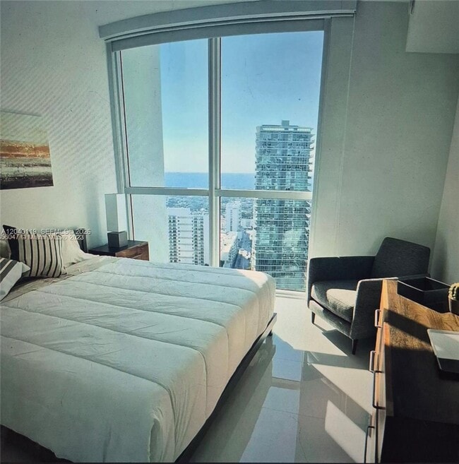 Building Photo - 1080 Brickell Ave