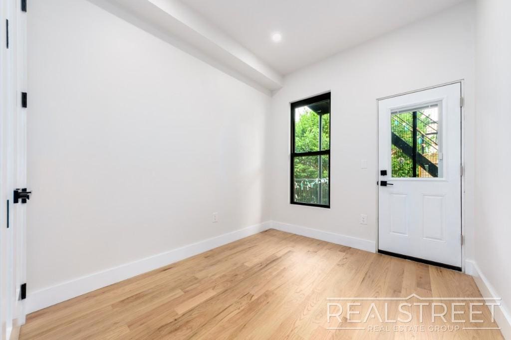 Building Photo - Brand New 3 Bed, 2 Bath with In-Unit Laund...