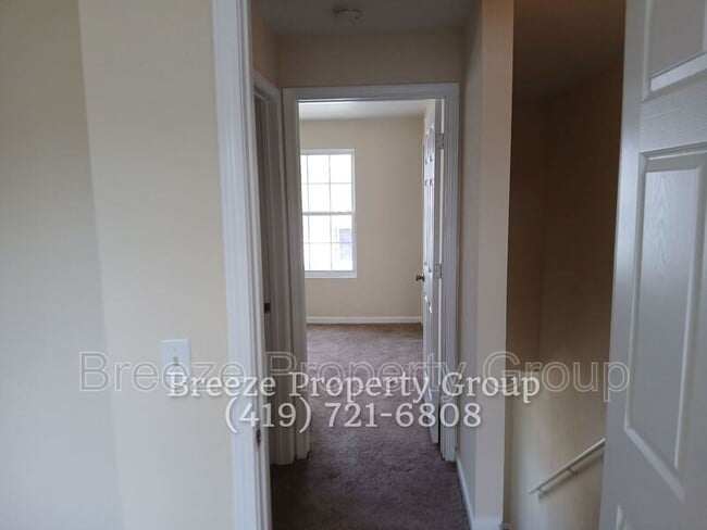 Building Photo - 516 Nova St